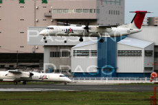 DHC8-Q400