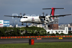 DHC8-Q400